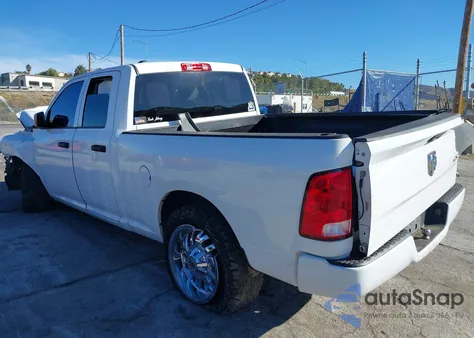 2016 Ram 1500 Express z USA, uszkodzony, nr VIN 1C6RR7FG4GS166845